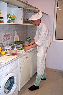 На учебном месте по подготовке домашнего повара
